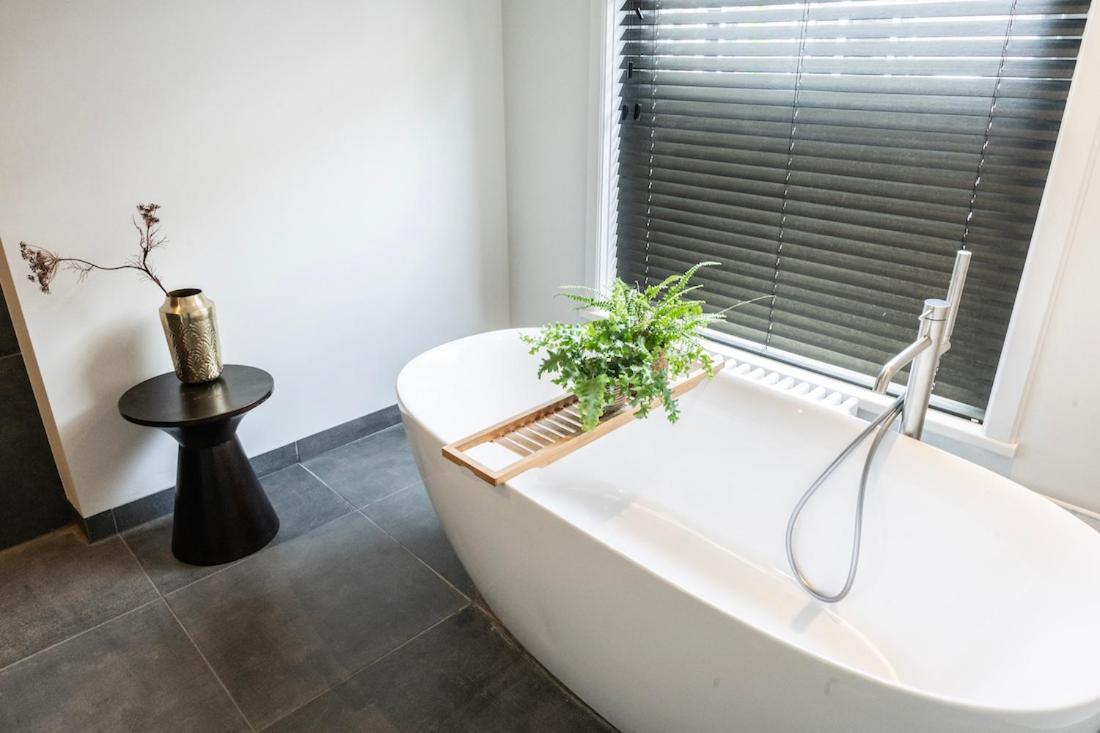 Xxl Loft With Bath Located Stadsvilla *